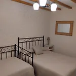 Vega Konukevi 3*