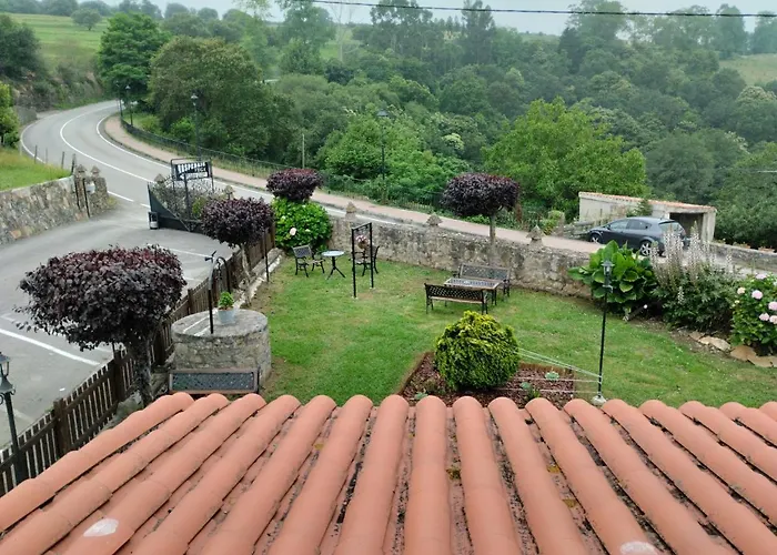 Vega 3* Santillana del Mar