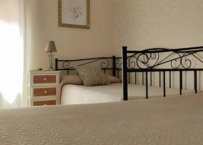 Vega 3* Santillana del Mar